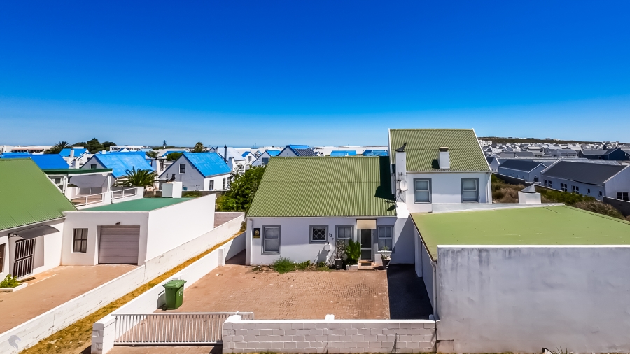 5 Bedroom Property for Sale in Skiathos Western Cape